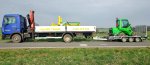 Auto s hydraulickou rukou